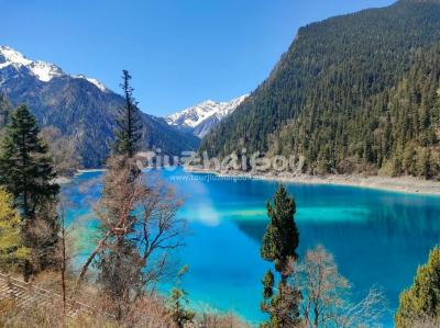 Jiuzhaigou in December