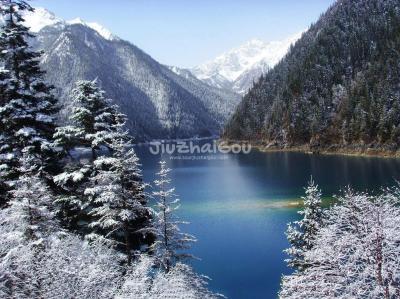 Jiuzhaigou in December