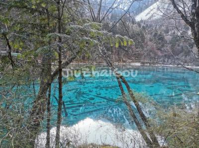 Tour Jiuzhaigou in December