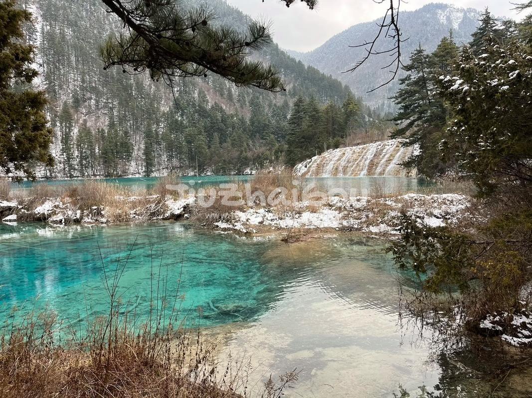 Jiuzhaigou in February