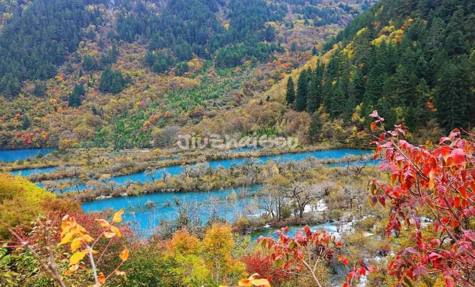 Jiuzhaigou in October