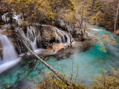 Jiuzhaigou in October