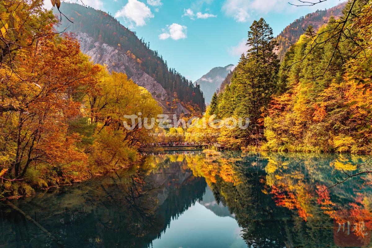Jiuzhaigou October Foliage