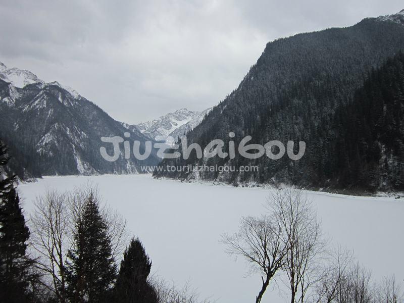 Jiuzhaigou in February