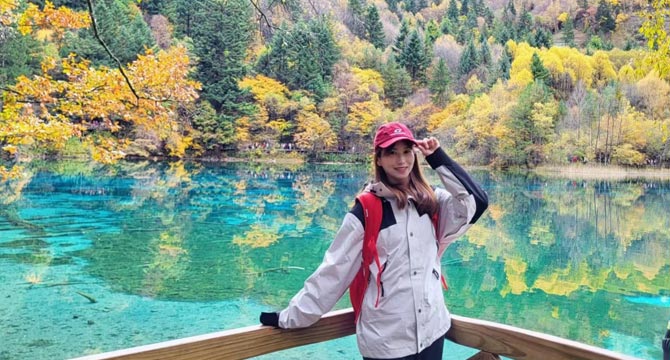 3-Day In-Depth Jiuzhaigou & Huanglong Photography Tour 