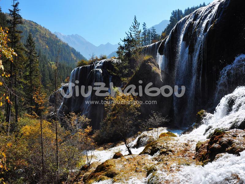 Autumn in Jiuzhaigou