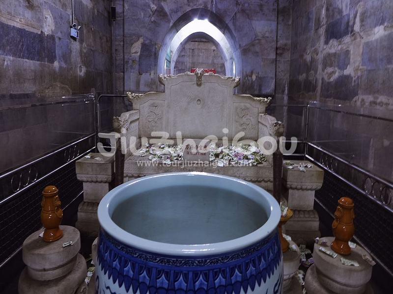 Dingling Tomb