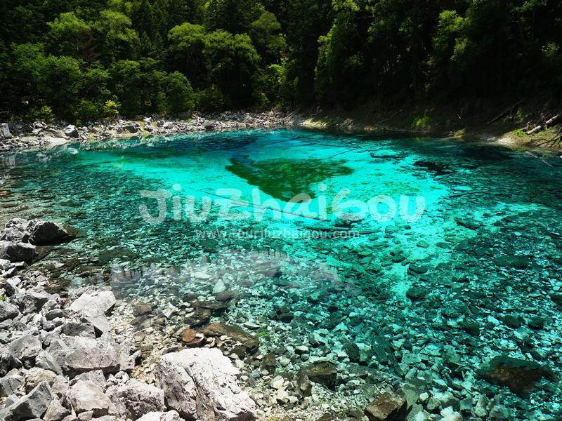 Five Color Pool Jiuzhaigou National Park