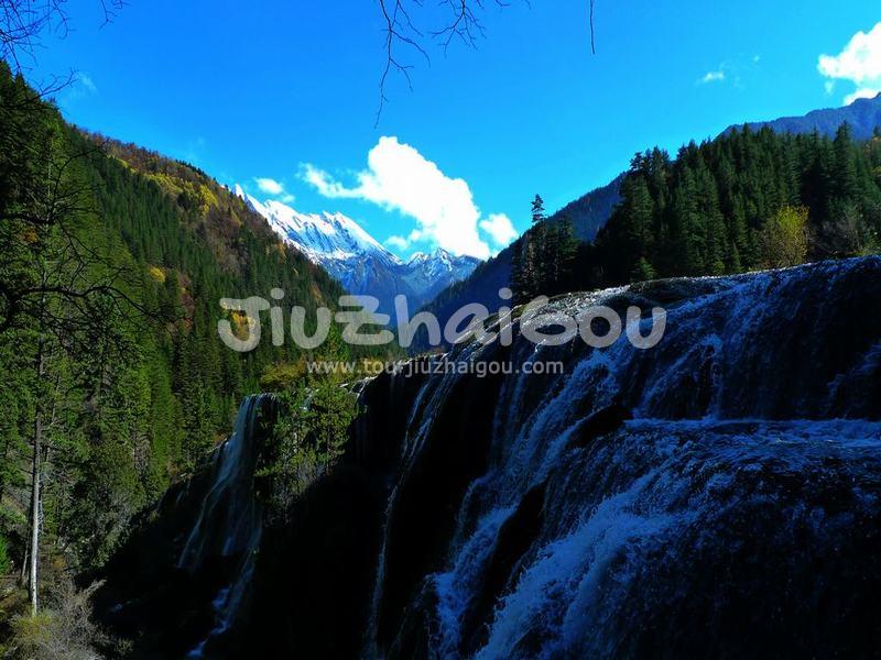 Pearl Shoal Waterfall